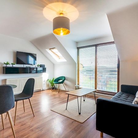 شقة Titanic View Penthouse - Gated Complex - Parking بلفاست المظهر الخارجي الصورة